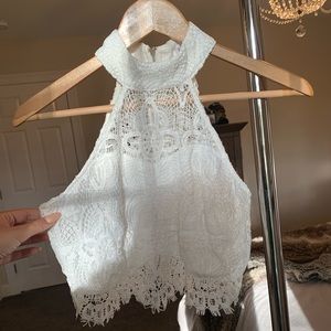 white lace tank top